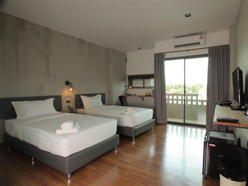 Space59 Hotel Ratchaburi Exterior foto