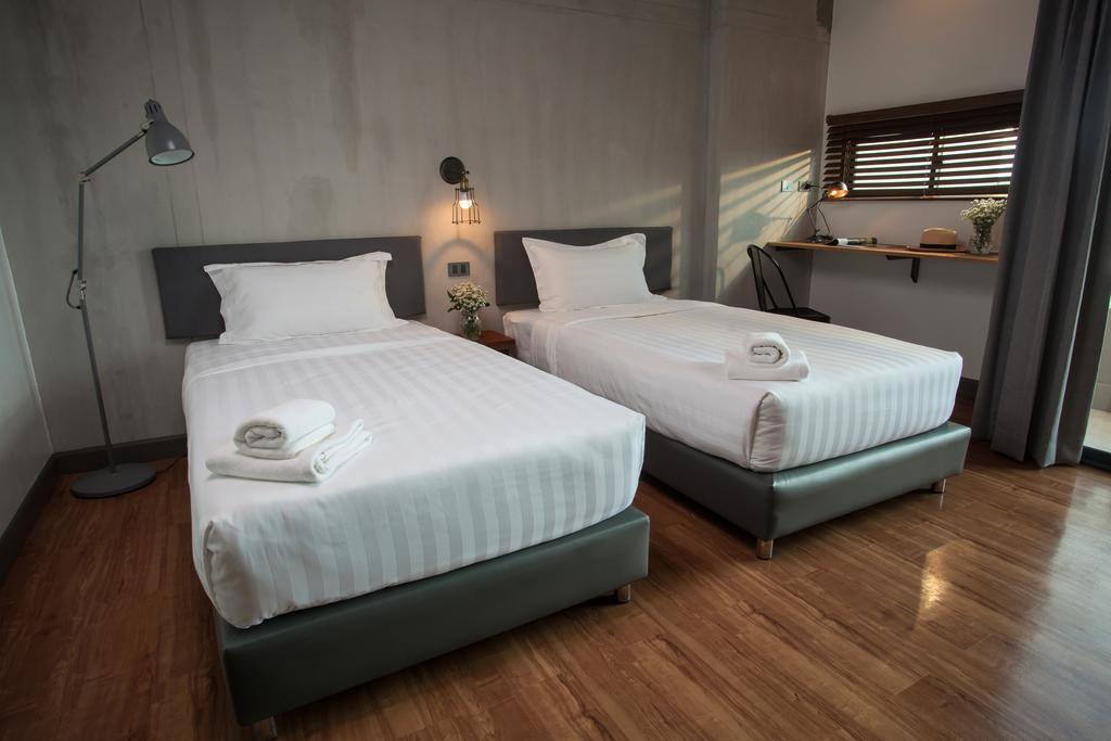 Space59 Hotel Ratchaburi Exterior foto